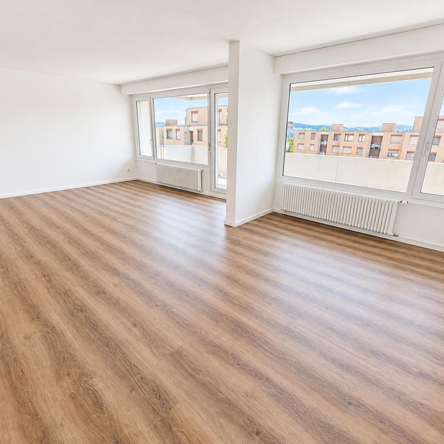Sanierte Wohnung mit sonniger Aussicht - Photo 1