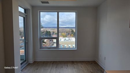 For Lease - 500 PLAINS Road Unit# 613, Burlington, Ontario - Photo 2