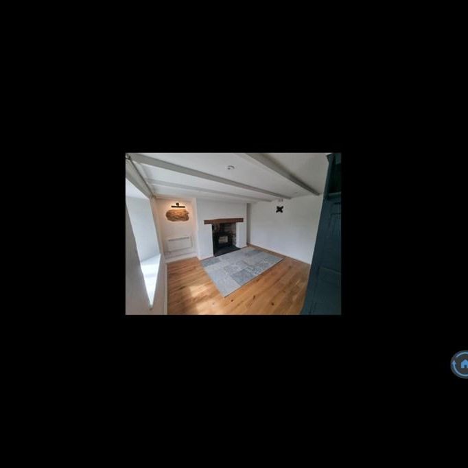 2 bedroom end of terrace house to rent - Photo 1