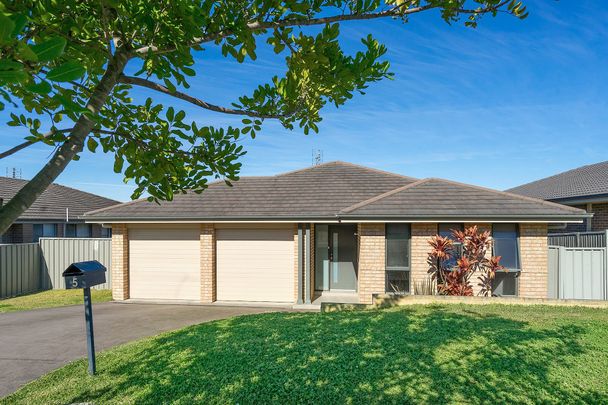 5 Foveaux Street, Cameron Park. - Photo 1