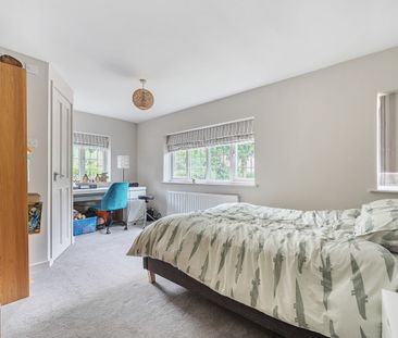 4 bedroom detached house to rent - Photo 6