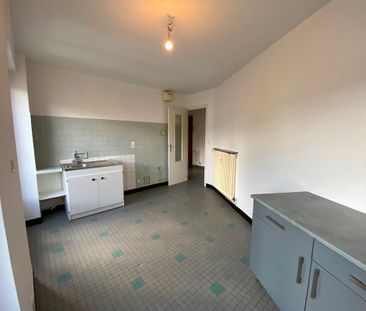 A LOUER. Disponible Immédiatement. Charmant Appartement T2 bis, En ... - Photo 4