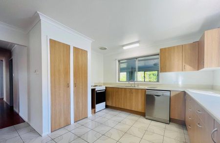 82 Capella Street, 4151, Coorparoo Qld - Photo 3