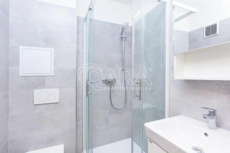 Pronájem bytu 1+1 po rekonstrukci Sezimovo Ústí, Lipová ulice - Photo 5