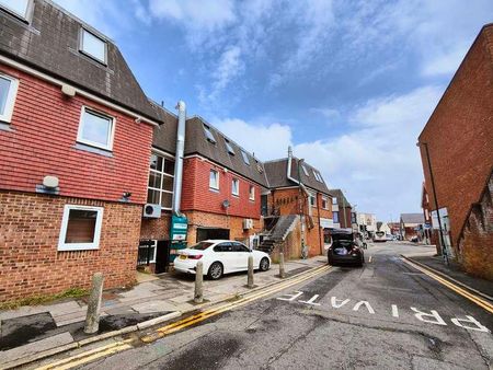 Church Walk Mews, RH15 - Photo 5