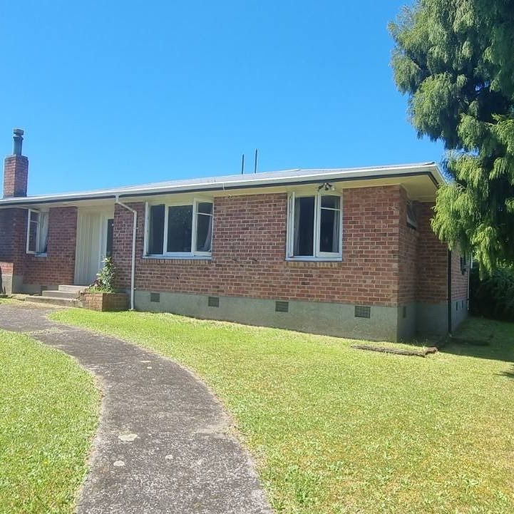 141 Devon Street, Hillcrest - Photo 2