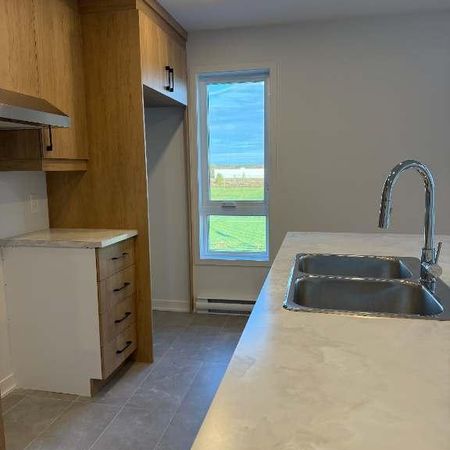 4-1/2 - 1 mois gratuit à la signature - Photo 4