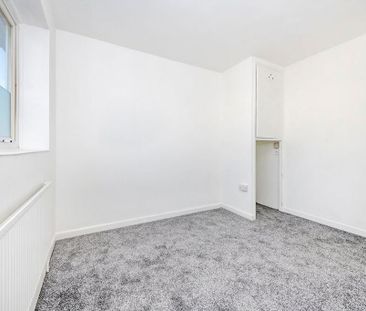 3 bedroom house to rent - Photo 2