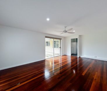 Emerald Beach, 28 Fiddaman Road - Photo 4