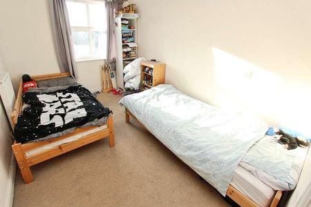 Shaw Road, Chilwell, NG9 - Photo 4