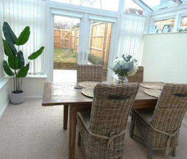 2 bedroom semi-detached house to rent - Photo 2