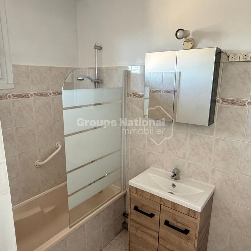 LE PONTET, appartement type 3, 74 m², - Photo 1