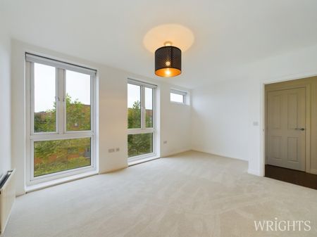 2 bedroom Apartment - Otto Road, Welwyn Garden City - Photo 5