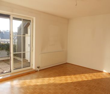 **Ab sofort** Sonnige 3-Zimmer Wohnung mit Dachterrasse in der Volk... - Foto 1