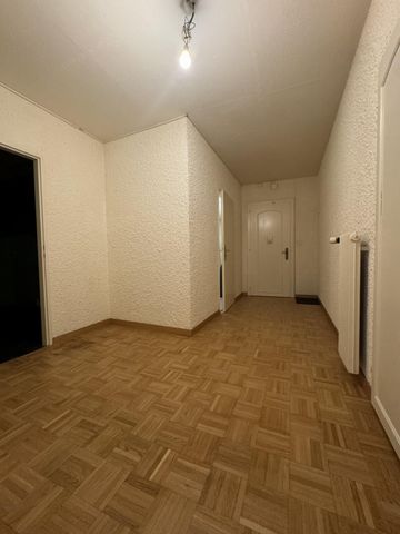 3-room apartment with lake view in Eaux-Vives - Photo 4