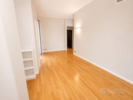Appartamento di 90 m² con 3 locali a Milano - Foto 2