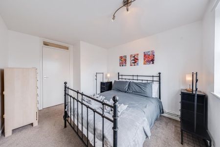 1 Bed Detached House, Stainsbury Street, E2 - Photo 3