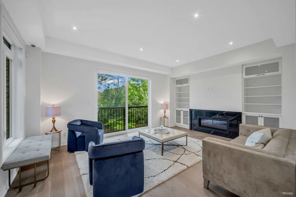 For Lease - 6 Howick Lane, Richmond Hill, Ontario - Photo 1