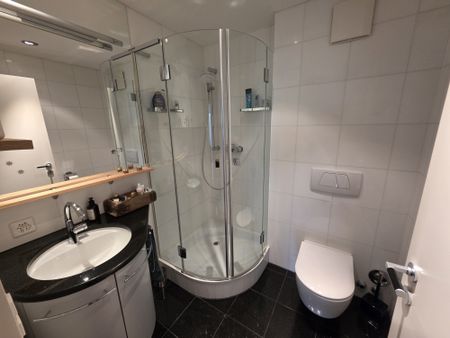 Exklusive 4.5-Zimmer-Wohnung mit Komfort in Bergdietikon - Photo 2