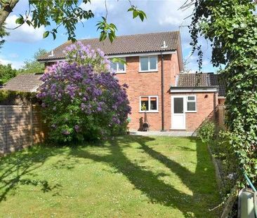 Chestnut Close, Theale, Reading, Berkshire, RG7 - Photo 4