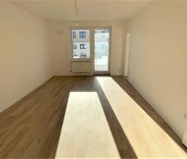 Sofort einziehen und wohlfühlen! Renovierte 3-Zimmerwohnung mit gro... - Foto 1