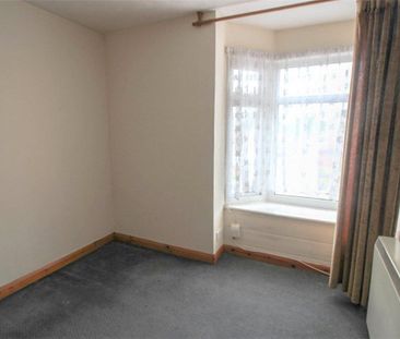 Wallisdown Road, Poole, BH12 - Photo 4