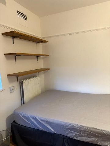 Room in a Shared Flat, Becklow Gardens, W12 - Photo 2