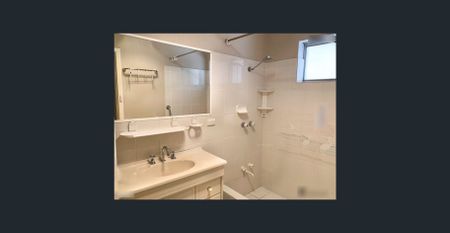 Coastal Space and Sunshine - Photo 4