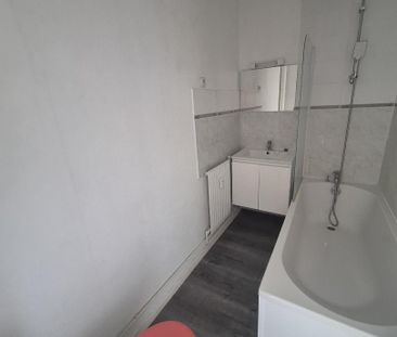 Location Appartement 1 pièce 25m² LOOS 59120 - Photo 2
