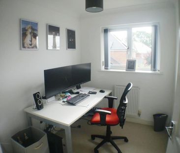 3 bedroom end of terrace house to rent - Photo 5