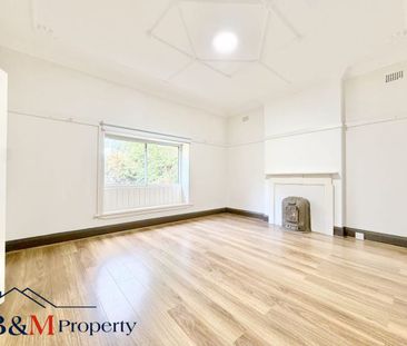 Full-Brick Bungalow on a Wide 695sqm Block in a Prime Roseville Loc... - Photo 1