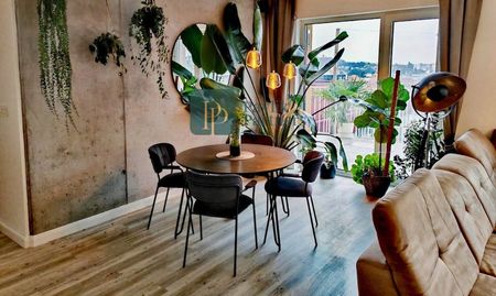 Prenájom 4 izbový luxusný byt, novostavba ORBIS, 2x garážové státie - Fotografia 3