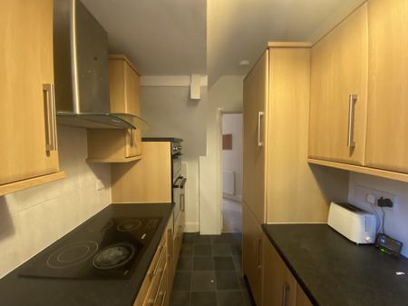 Rayners Gardens, Southampton - Photo 4