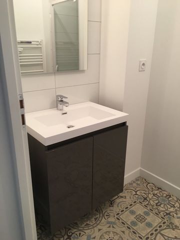 Location Appartement 2 pièces 54m² ORLEANS 45000 - Photo 5