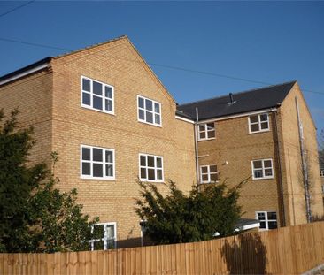 9 Usher House, Abbeygate Court, March - Photo 5