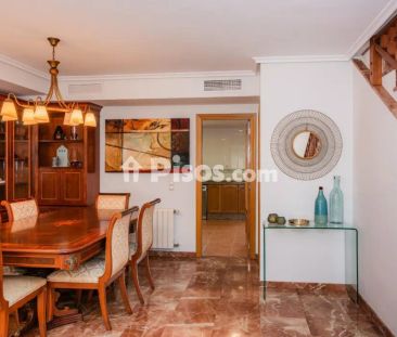 Casa adosada en alquiler en Calle de Concepción Arenal - Photo 2