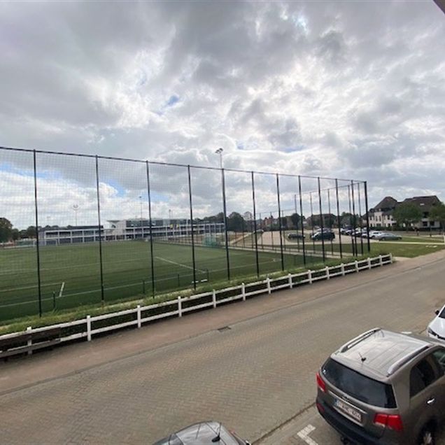 Erg centrale en goed gelegen Bel-Etage met garage en open zicht in Knokke centrum. - Photo 1