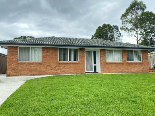 19 Borrowdale Way, Cranebrook NSW - Photo 1