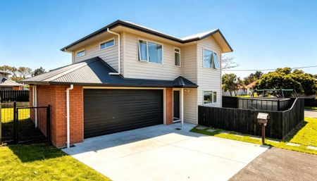 Spacious Executive Living – Four-Bedroom Home ... - Photo 3