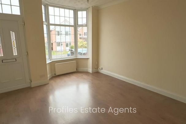 3 bedroom terraced house to rent - Photo 1