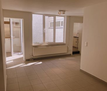 - OUDENAARDE - Charmante woning met 2 slpk en koer - Photo 4