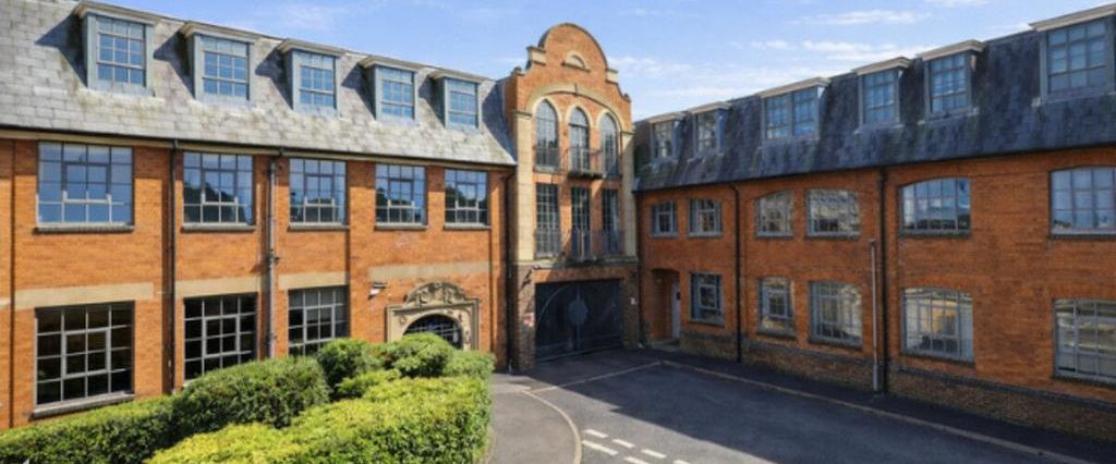 2 bedroom apartment to rent - Photo 1