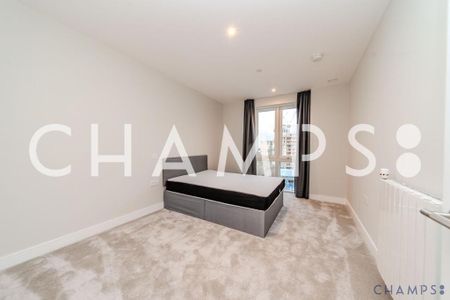 3 bedroom flat to rent - Photo 4