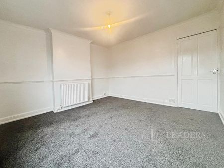 3 bedroom end of terrace house to rent - Photo 5
