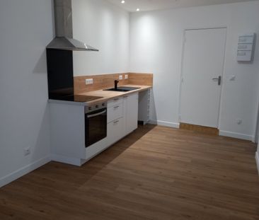 Location Appartement 2 pièces 47m² COULOMMIERS 77120 - Photo 6