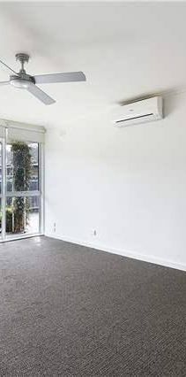 TWO BEDROOM | LOW MAINTENANCE | GREAT LOCATION - Photo 1