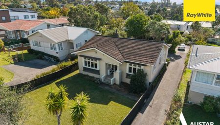 Comfort, Space & Convenience in a Prime Location - Photo 4