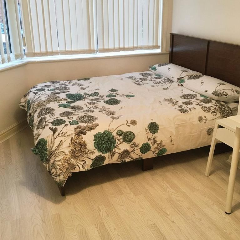 5 bedroom terraced house to rent - Photo 1