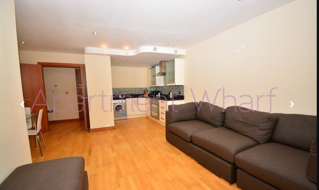 2 Bed Flat, Block Wharf, E14 - Photo 1