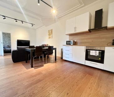 Location Appartement 2 pièces Meublé 43m² PARIS 17ème - Photo 4